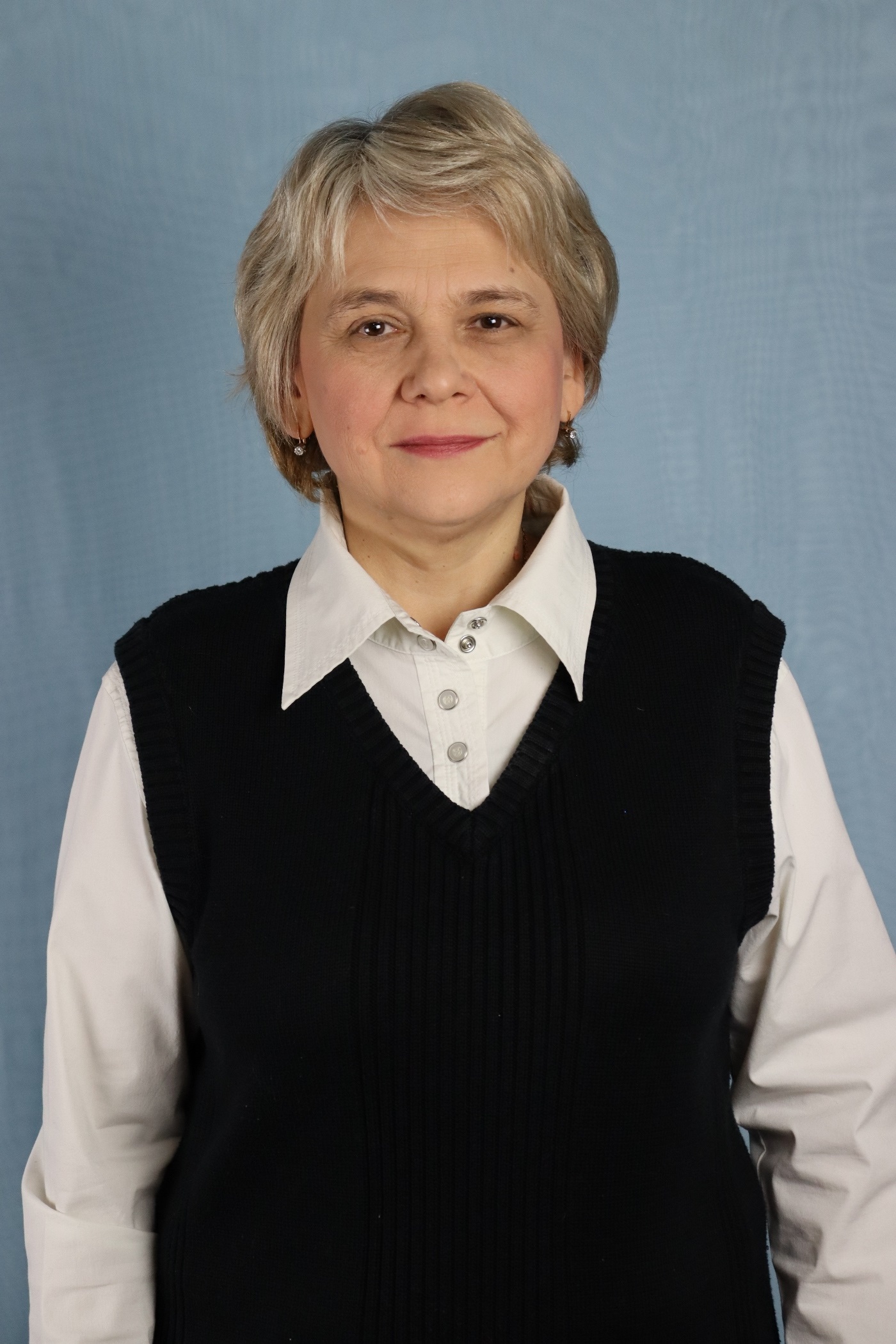 Медведева Оксана Дмитриевна Медведева Оксана Дмитриевна.